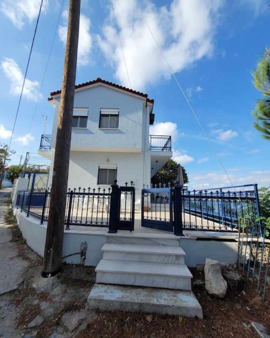 Ocean Vista Retreat Βίλα Skala Polichnitou Εξωτερικό φωτογραφία