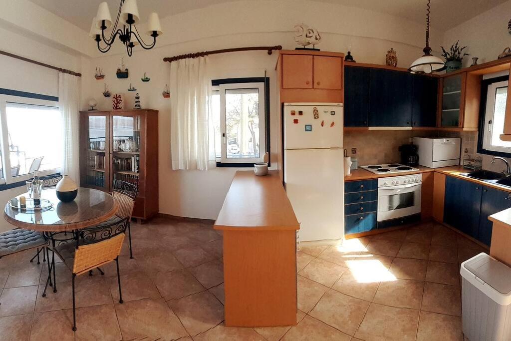 Ocean Vista Retreat Βίλα Skala Polichnitou Εξωτερικό φωτογραφία