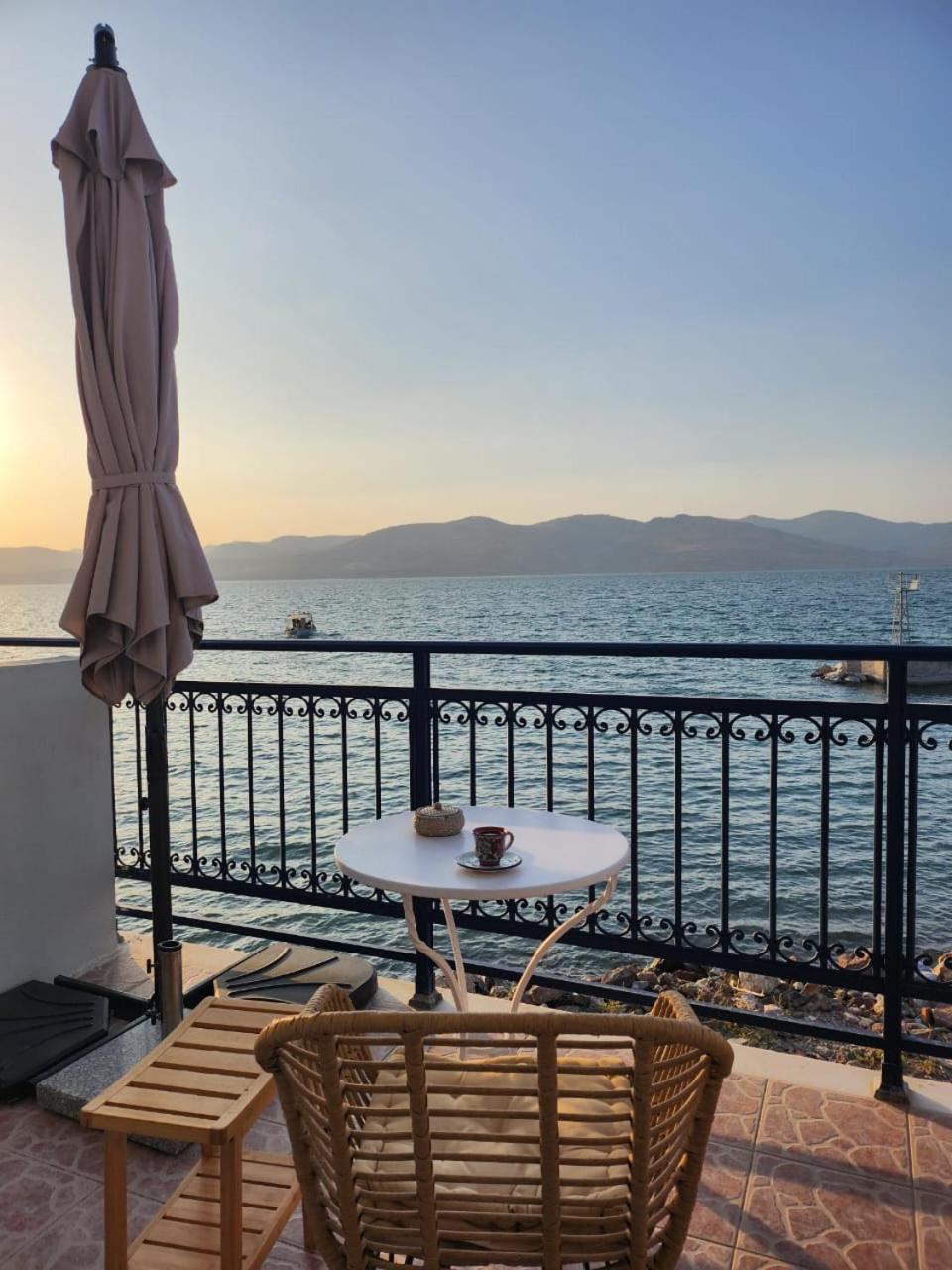 Ocean Vista Retreat Βίλα Skala Polichnitou Εξωτερικό φωτογραφία
